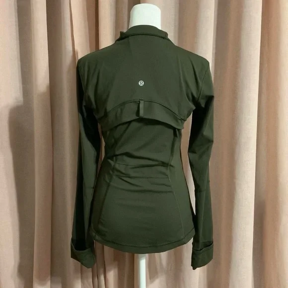 Lululemon Dark Green Nulu Jacket, - Picture 4 of 6